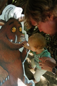 Oh help! Oh no! It's the Gruffalo!